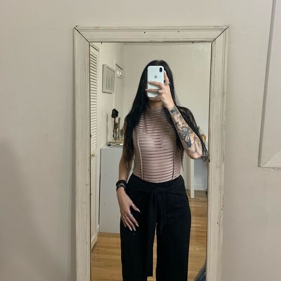 ⭐️Open back pink striped mesh bodysuit women’s medium - Picture 3 of 7